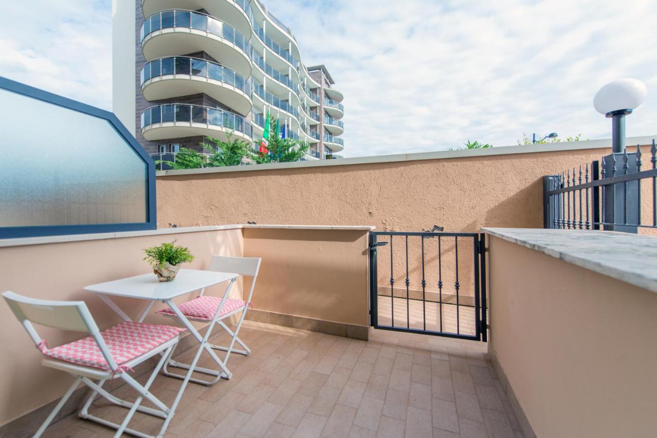 Babyaccommodation Family Comfort Ll Pietra Ligure Bagian luar foto